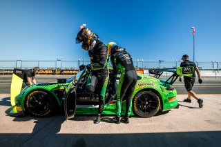 #1 - EMA Motorsport - Yasser Shahin - Garnet Patterson - Porsche 911 GT3 R Type 991.2 l © Race Project l Daniel Kalisz | GT World Challenge Australia