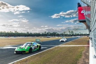 #1 - EMA Motorsport - Yasser Shahin - Garnet Patterson - Porsche 911 GT3 R Type-991.2 l © Race Project l Daniel Kalisz | GT World Challenge Australia