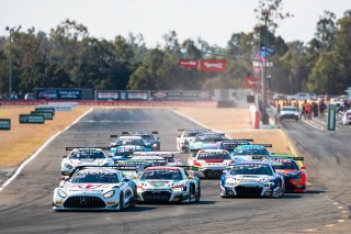 Start, Race 1 Queensland Raceway l © Race Project l Daniel Kalisz | GT World Challenge Australia