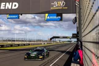 #888 - Triple Eight Race Engineering - Peter Hackett - Declan Fraser - Mercedes-AMG GT3 l © Race Project l Daniel Kalisz | GT World Challenge Australia
