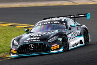 #66 - Realta/Tigani Motorsport - Paul Lucchitti - Jayden Ojeda - Mercedes-AMG GT3 Evo l © Race Project l Daniel Kalisz | GT World Challenge Australia