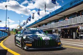 #888 - Triple Eight Race Engineering - Peter Hackett - Declan Fraser - Mercedes-AMG GT3 Evo l © Race Project l Daniel Kalisz | GT World Challenge Australia