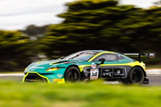 #14 - Volante Rosso Motorsport - Ross Poulakis - Alex Gardner - Aston Martin AMR Vantage GT3 l © Race Project l Daniel Kalisz | GT World Challenge Australia