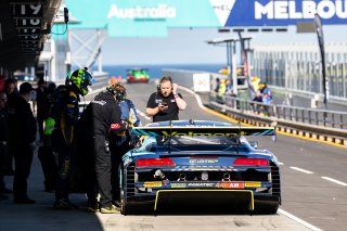 #44 - Valmont Racing - Marcel Zalloua - Sergio Pires - Audi R8 LMS GT3 Evo II l © Race Project l Daniel Kalisz | GT World Challenge Australia