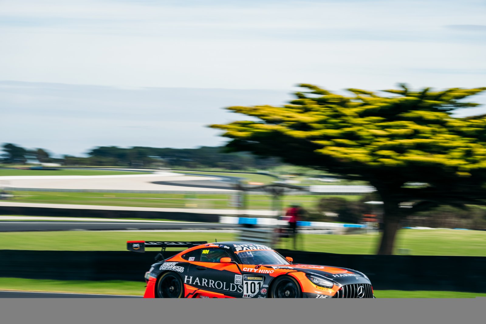 EMA Porsche penalised, Ross Poulakis and Jayden Ojeda claim Race 1 win