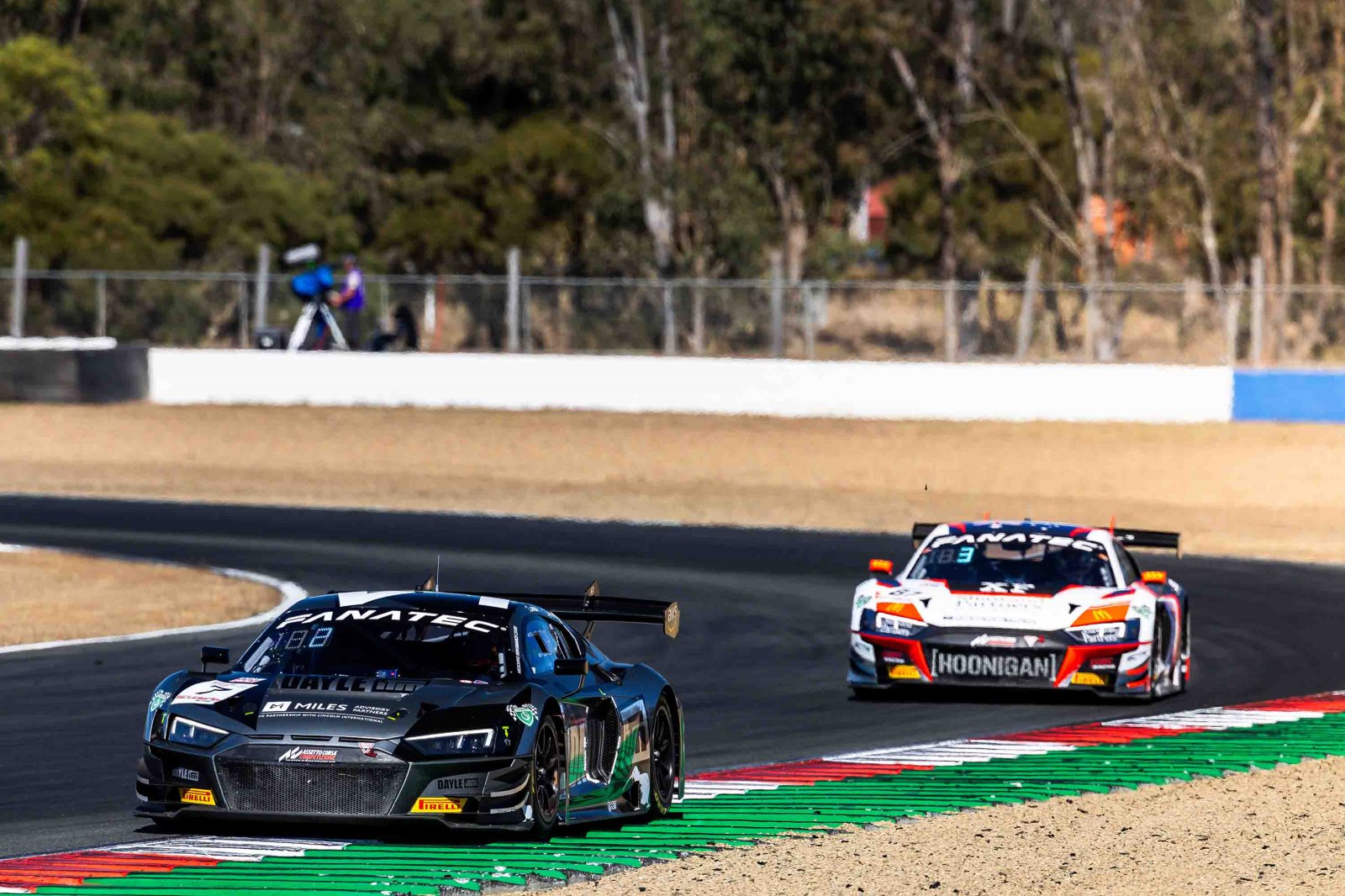 Double podium for Brendon Leitch and Tim Miles in Queensland